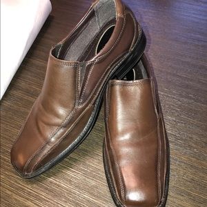 Dockers men’s slip on Oxford dress brown shoes 11